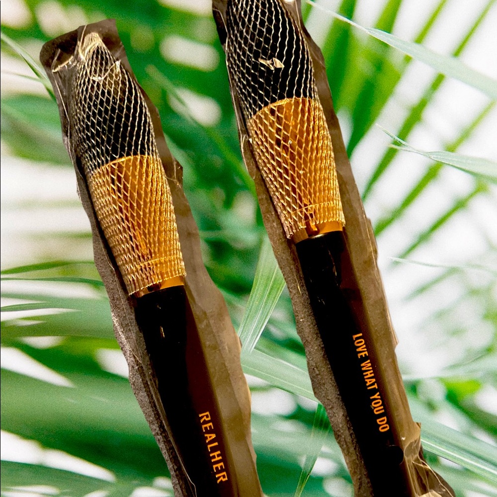 Powder Brush